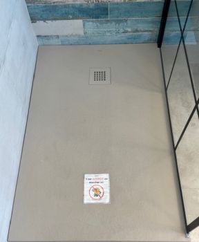 Déstockage receveur de douche Fiora - Le Comptoir